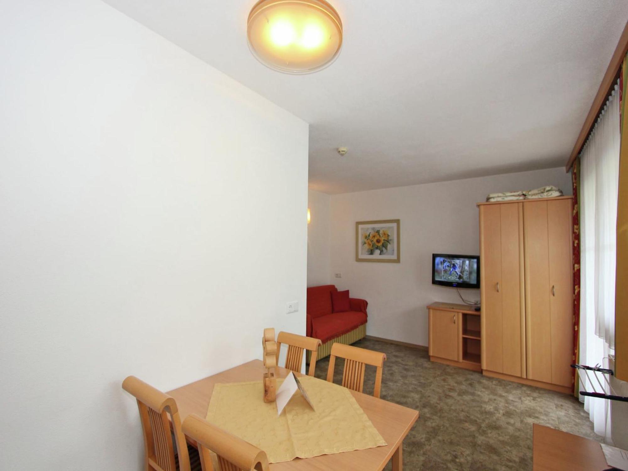 Attractive Holiday Home In Kaltenbach On The Ski Slope Stumm Esterno foto