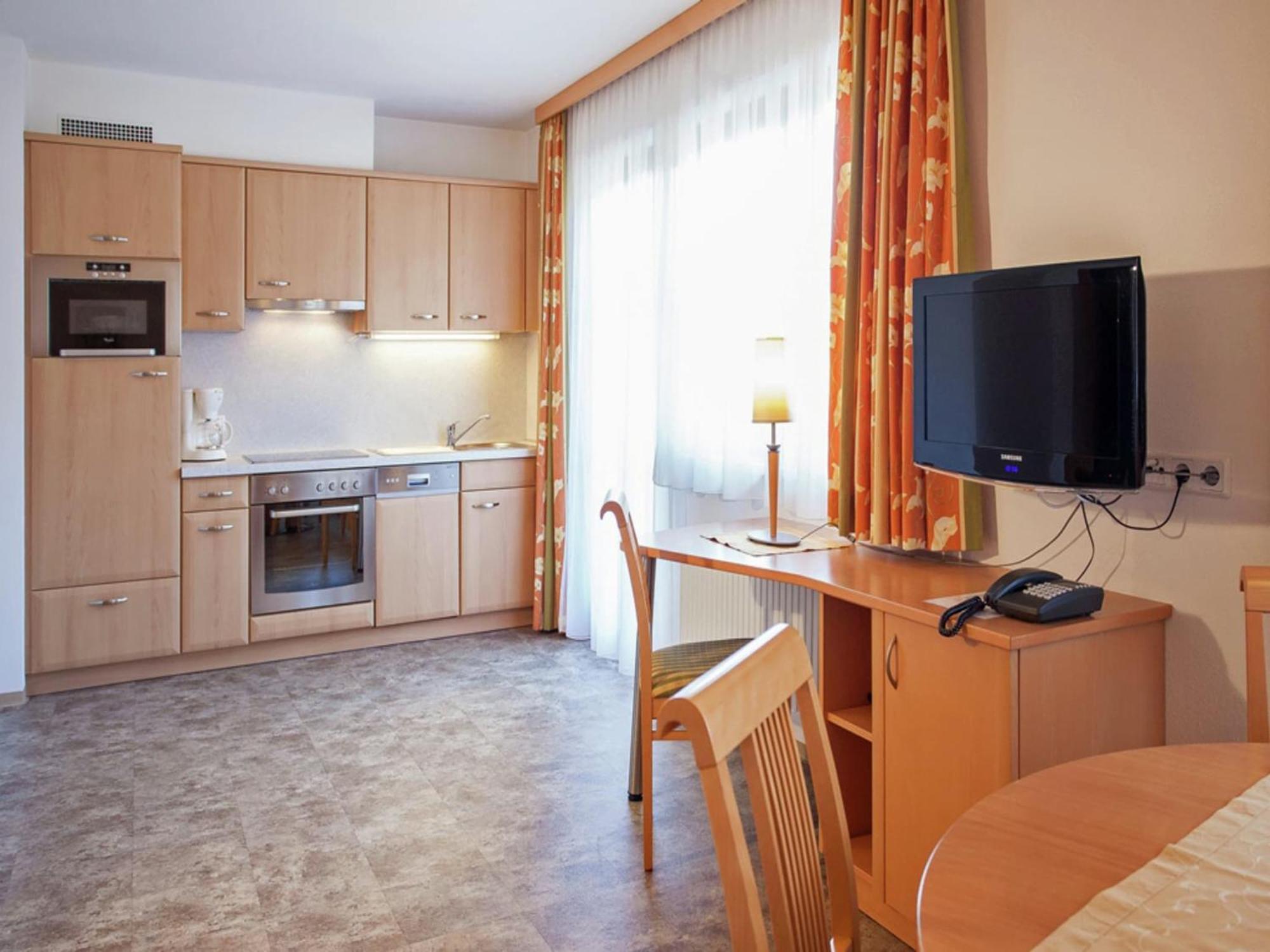 Attractive Holiday Home In Kaltenbach On The Ski Slope Stumm Esterno foto