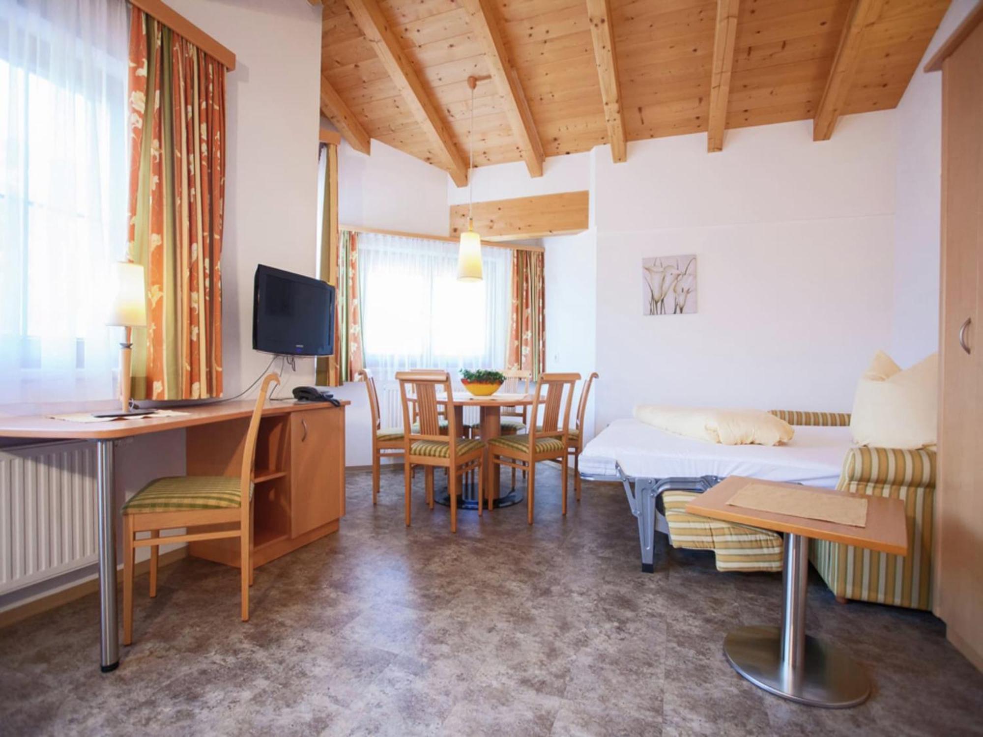 Attractive Holiday Home In Kaltenbach On The Ski Slope Stumm Esterno foto