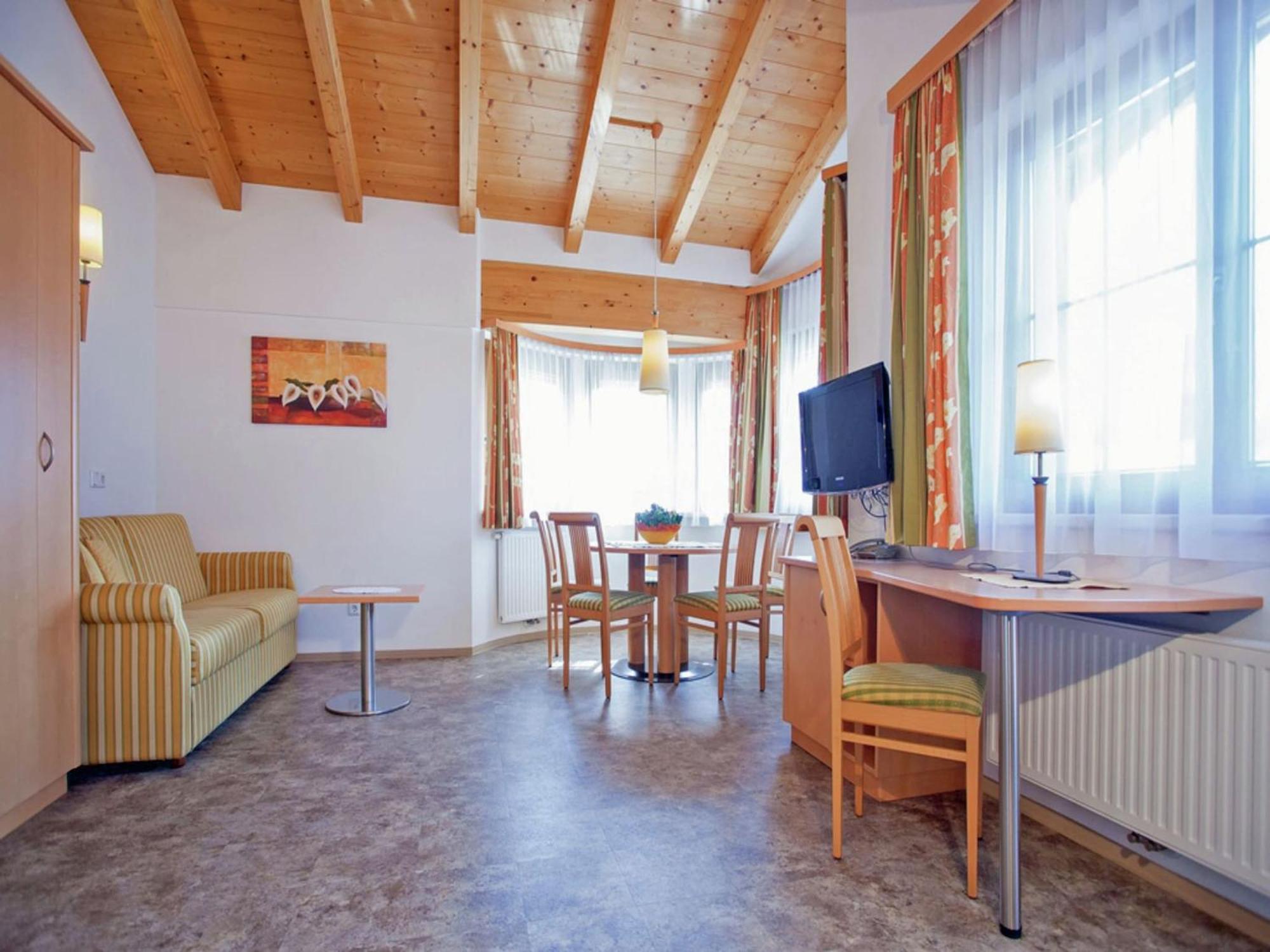 Attractive Holiday Home In Kaltenbach On The Ski Slope Stumm Esterno foto