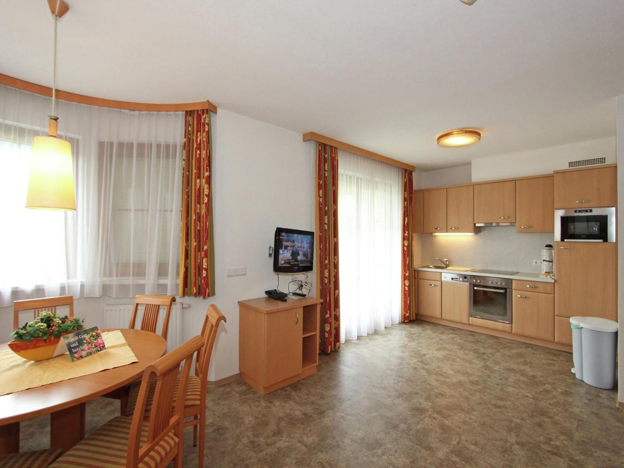 Attractive Holiday Home In Kaltenbach On The Ski Slope Stumm Esterno foto
