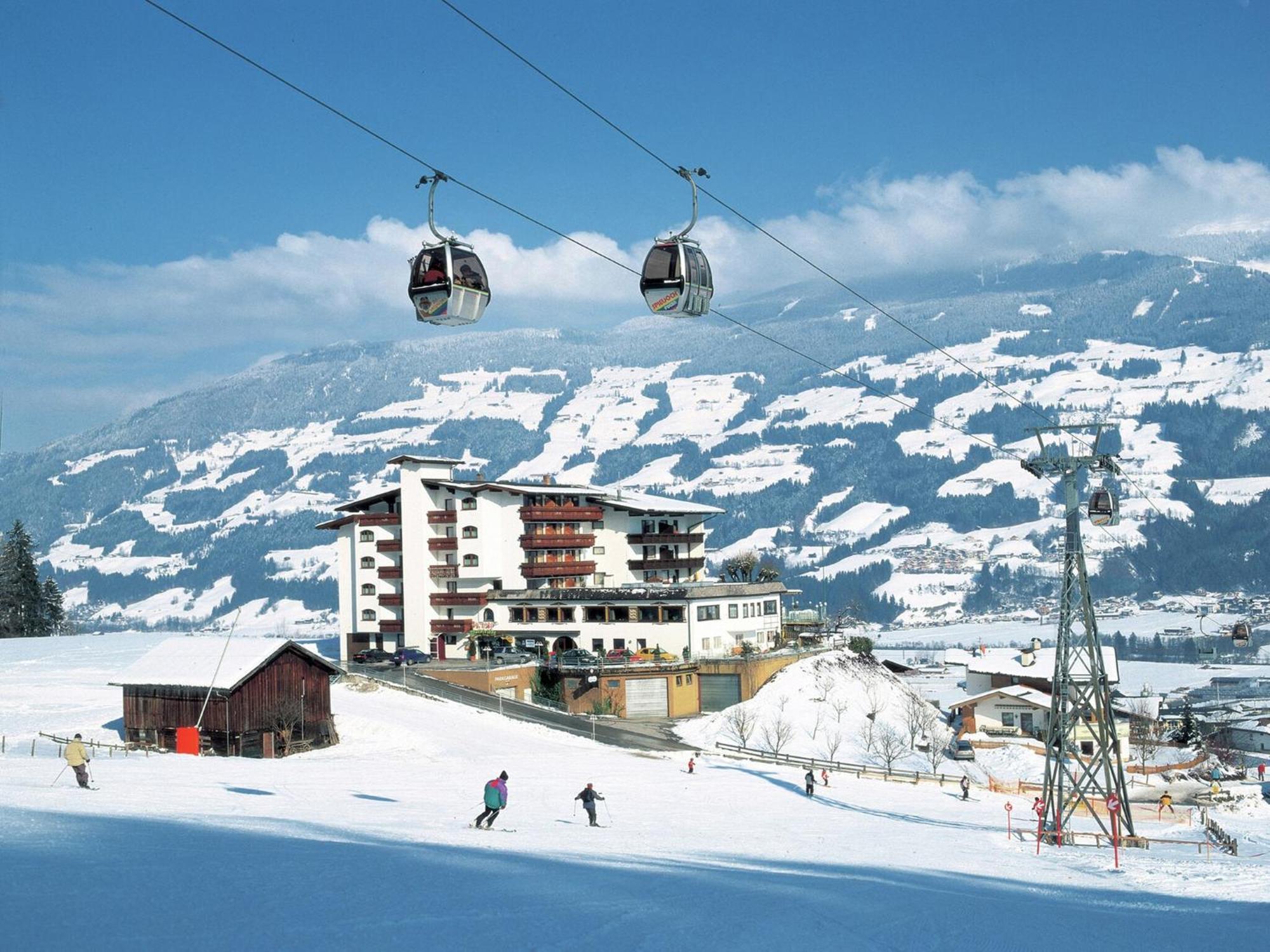 Attractive Holiday Home In Kaltenbach On The Ski Slope Stumm Esterno foto